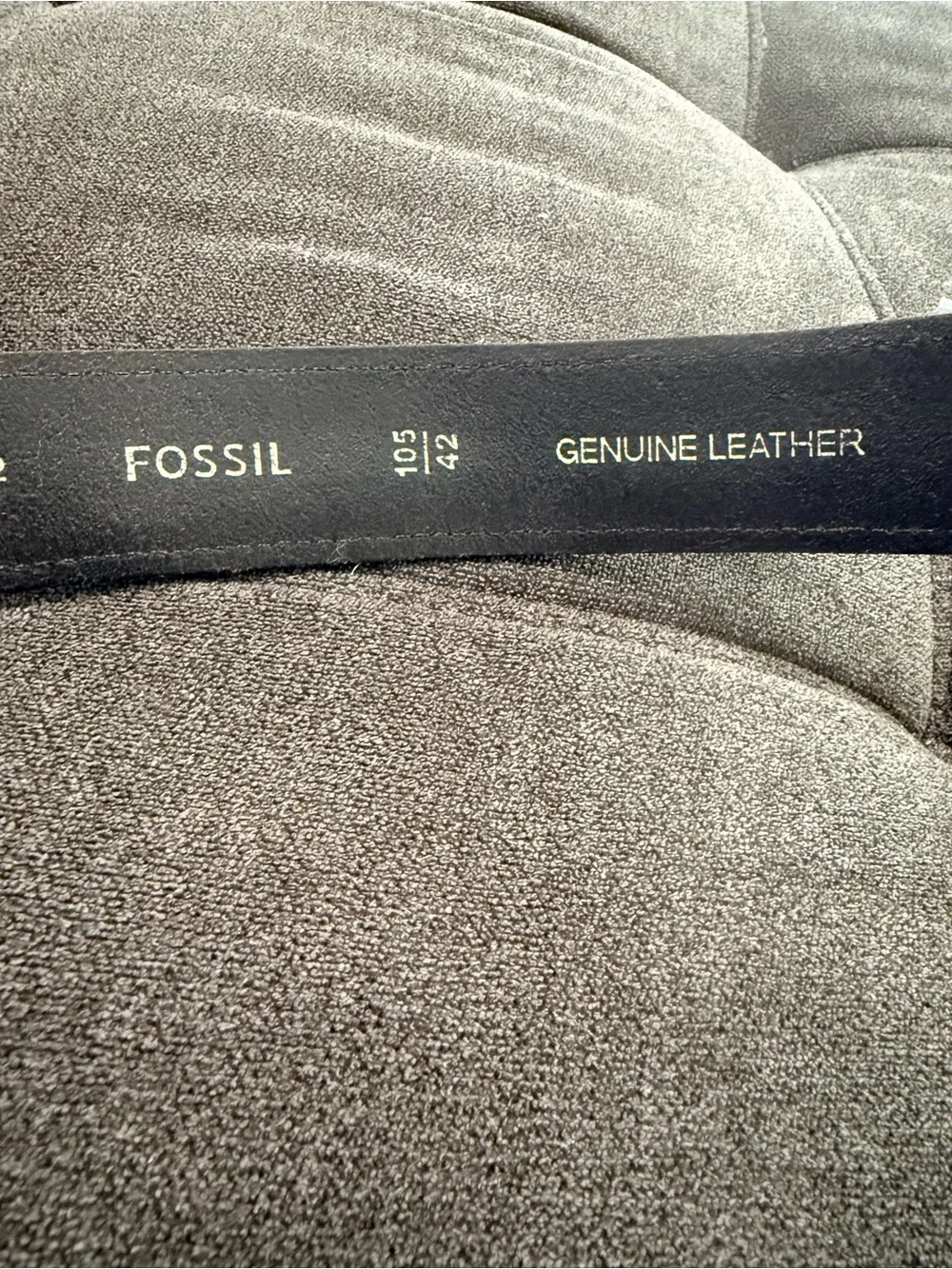 Fossil Black Leather Men’s Belt with Brushed Metal Buckle